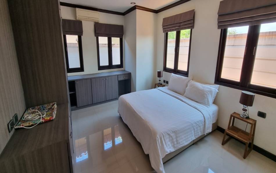 Family home for sale in Huay Yai, Baan Balina 1 house for sale, Pool villa in Huay Yai for sale