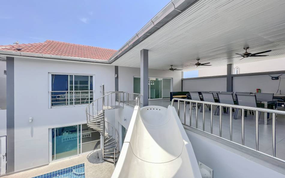 Pattaya, 5 Chambres Chambres, ,4 Salle de bainSalle de bain,House,A Louer,2033