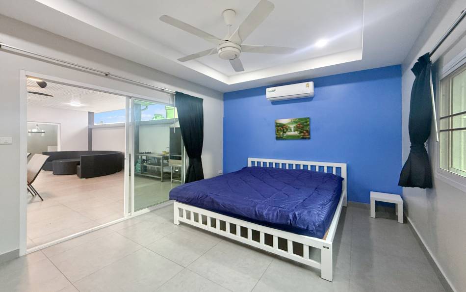 Pattaya, 5 Bedrooms Bedrooms, 0 ,4 BathroomsBathrooms,House,For Rent,0,2033