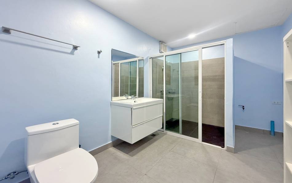 Pattaya, 5 Bedrooms Bedrooms, 0 ,4 BathroomsBathrooms,House,For Rent,0,2033