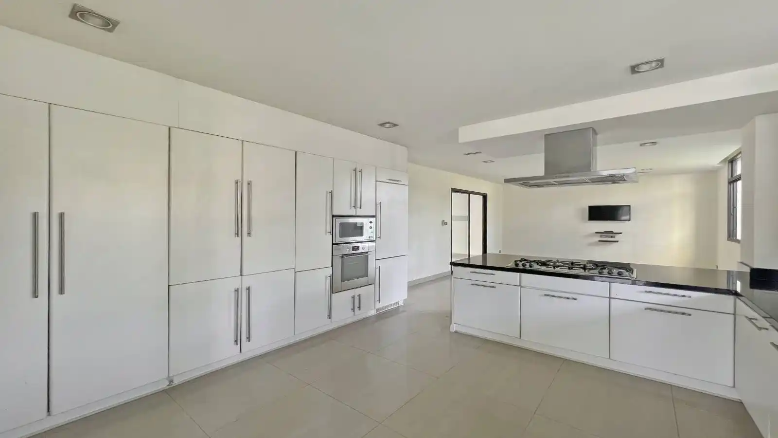 Pool villa for sale Pattaya, Pattaya house for sale, House not in village Pattaya, Pattaya Real Estate 