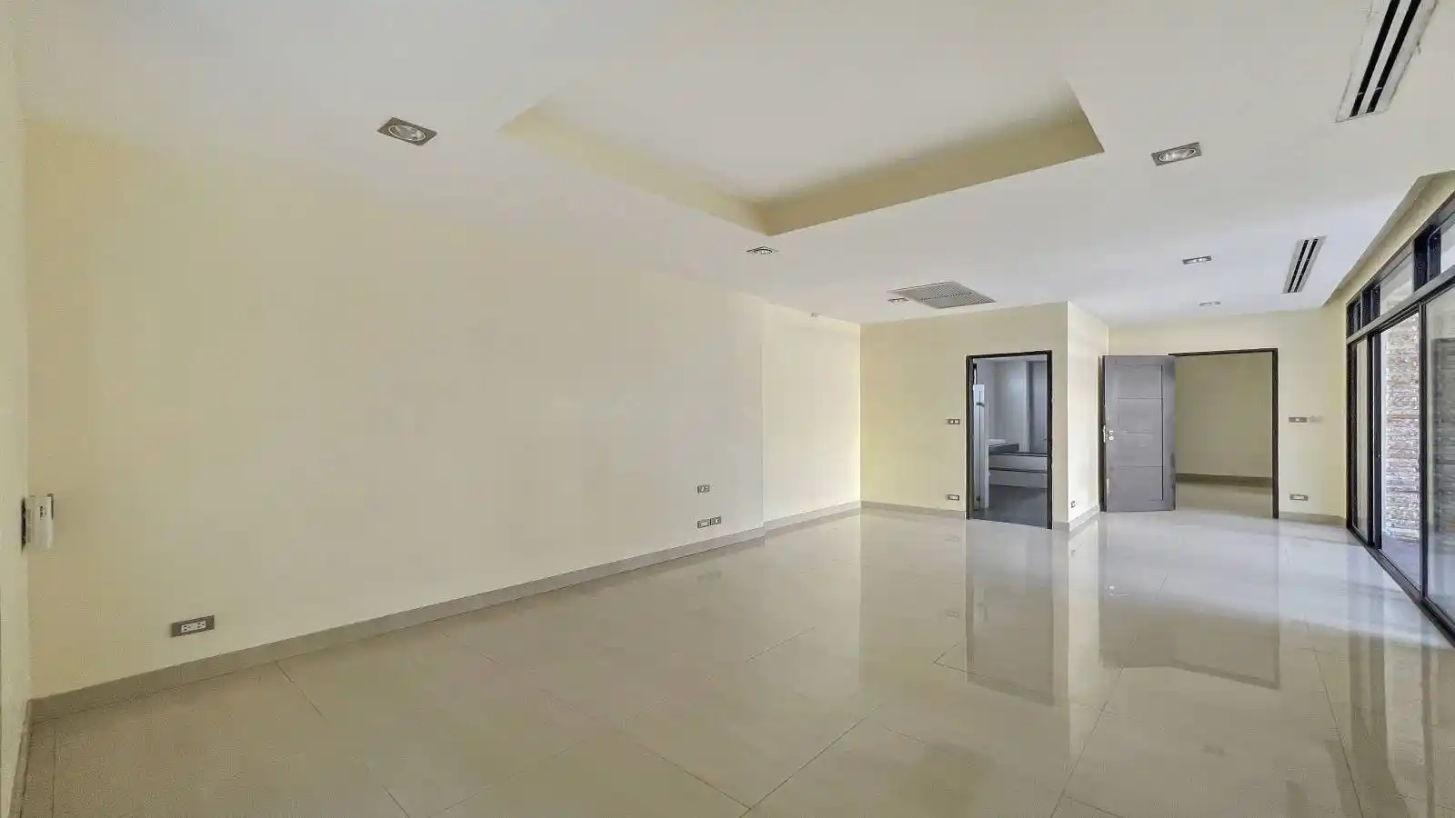 Pool villa for sale Pattaya, Pattaya house for sale, House not in village Pattaya, Pattaya Real Estate 