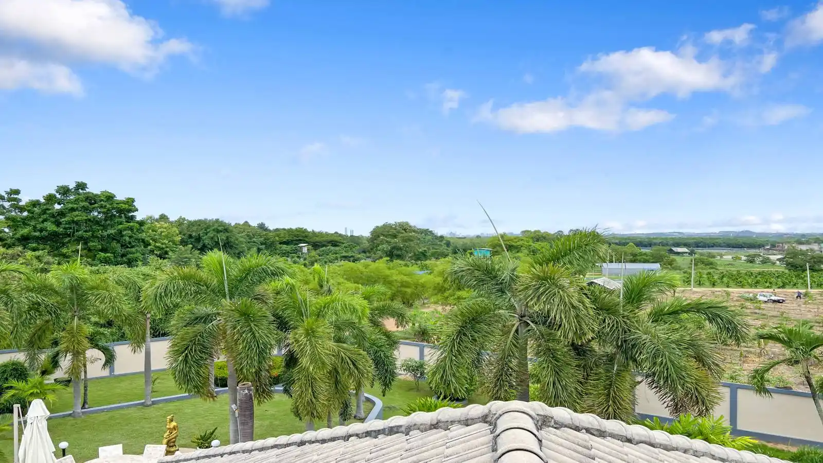 Investment opportunity Pattaya, Luxury house house for sale, prime land for sale, land for development Pattaya, Property Excellence