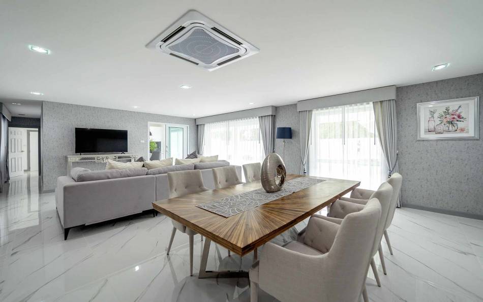 Pattaya, Pattaya, 5 Bedrooms Bedrooms, ,6 BathroomsBathrooms,House,For Sale,2135