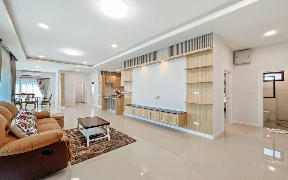Pattaya, 4 Soveværelse(r) Soveværelse(r), ,3 Badeværelse(r)Badeværelse(r),Hus,Til salg,2164