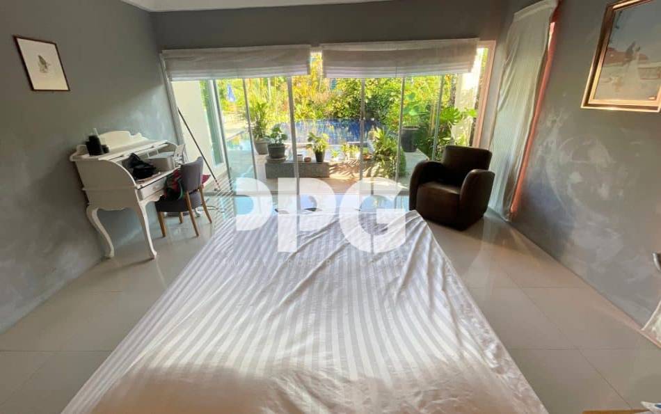 Phuket, 4 Bedrooms Bedrooms, ,5 BathroomsBathrooms,House,For Sale,2194