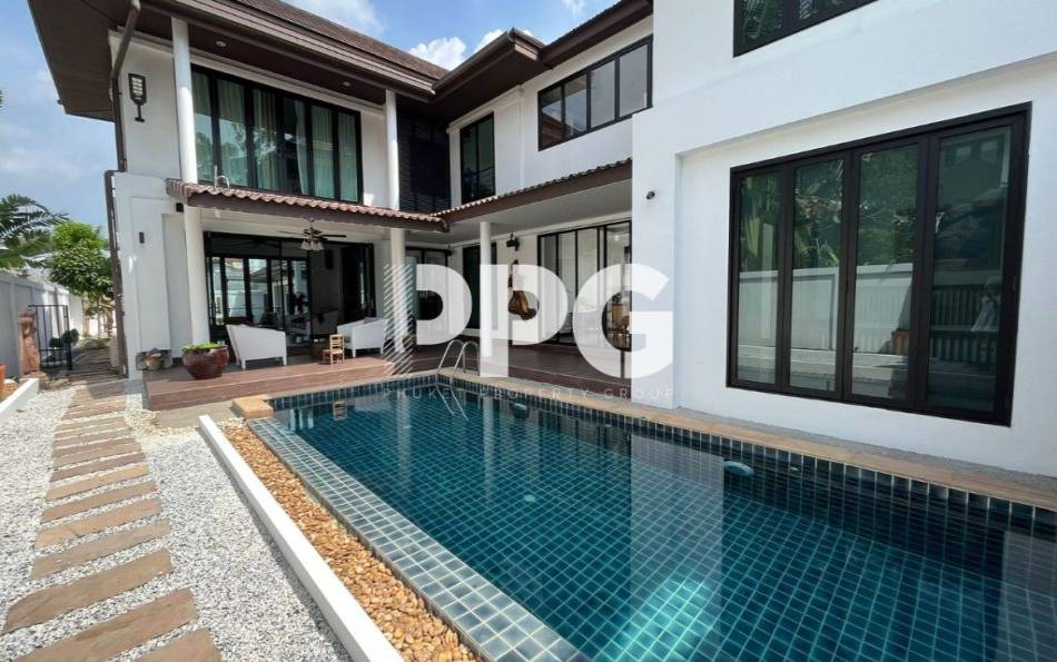 Phuket, 3 Bedrooms Bedrooms, ,3 BathroomsBathrooms,House,For Sale,2205