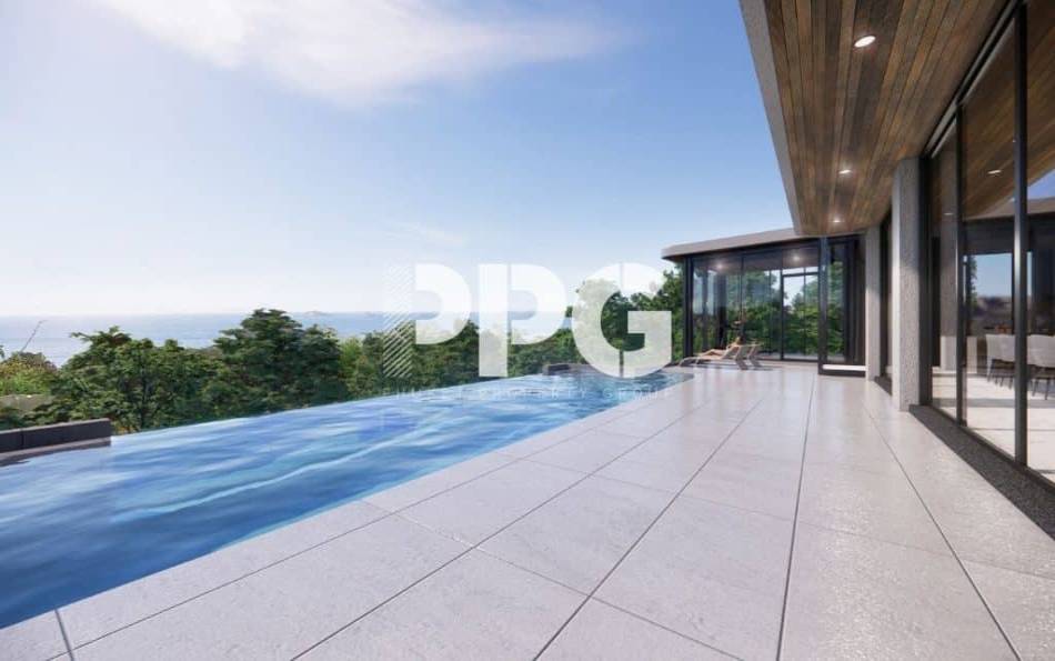 Phuket, 3 Bedrooms Bedrooms, ,3 BathroomsBathrooms,House,For Sale,2215