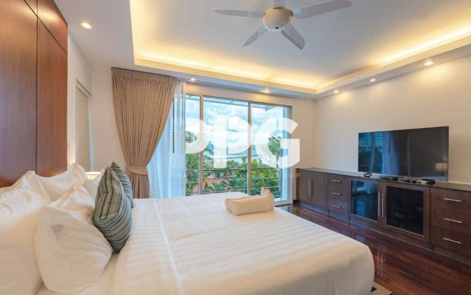 Phuket, 4 Bedrooms Bedrooms, ,5 BathroomsBathrooms,House,For Sale,2217