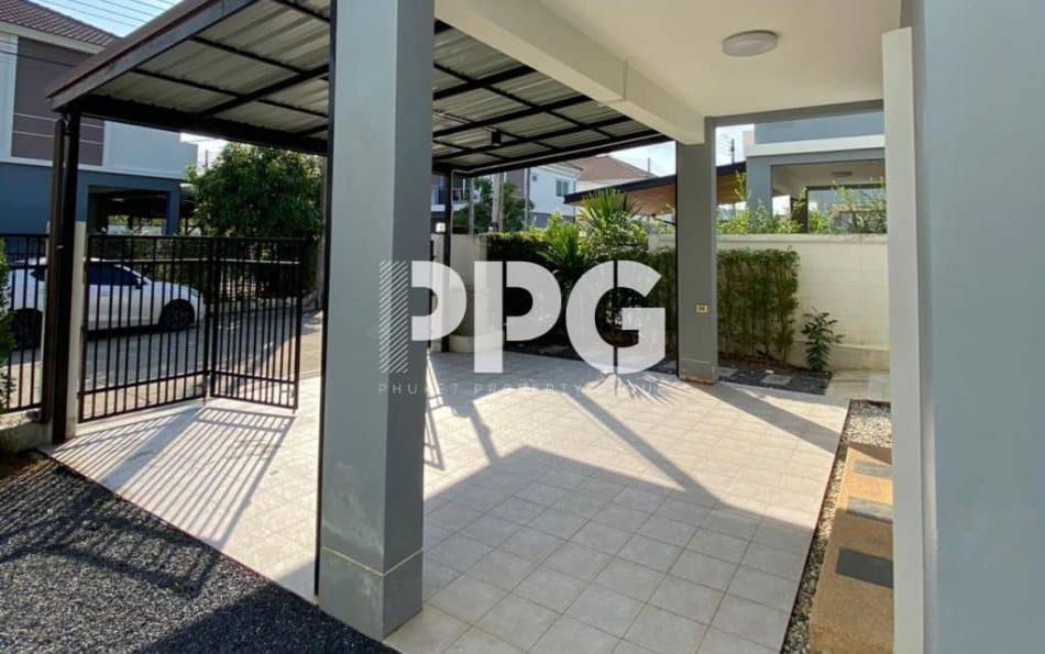 Phuket, 3 Bedrooms Bedrooms, ,2 BathroomsBathrooms,House,For Sale,2220