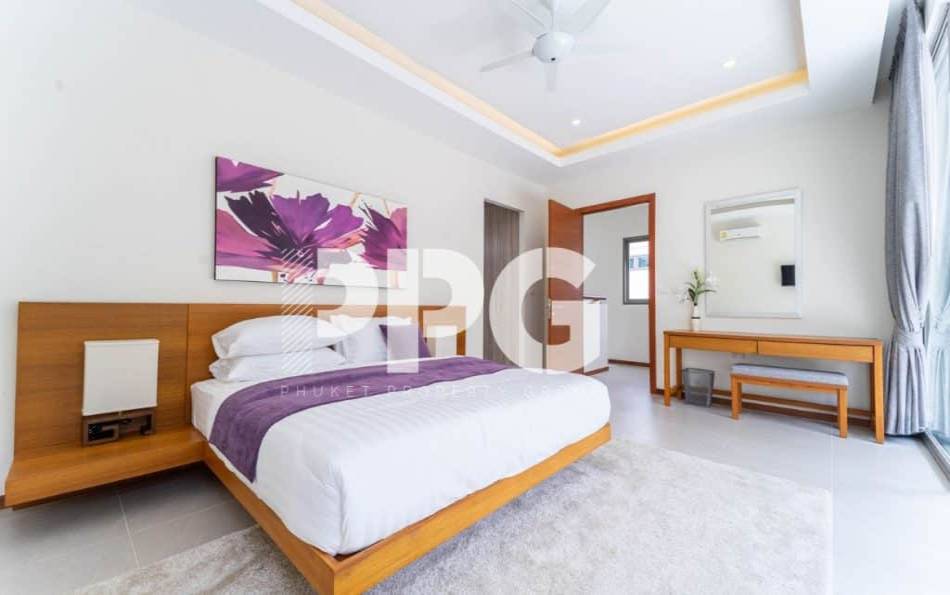 Phuket, 3 Bedrooms Bedrooms, ,3 BathroomsBathrooms,House,For Sale,2244