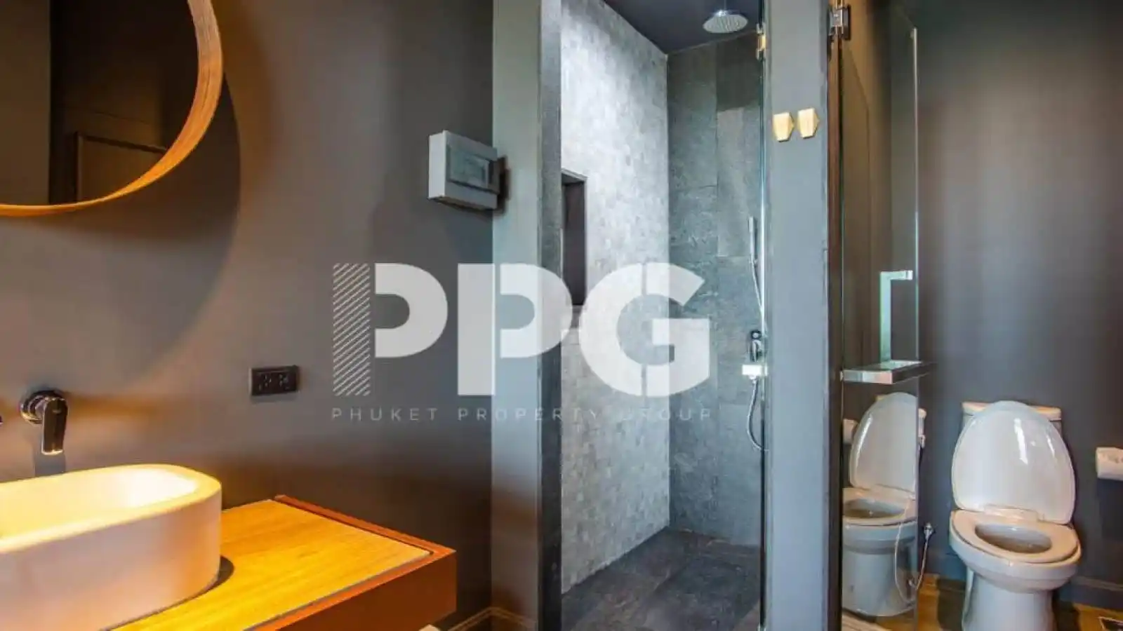 Phuket, 2 Bedrooms Bedrooms, ,2 BathroomsBathrooms,Condo,For Sale,2274