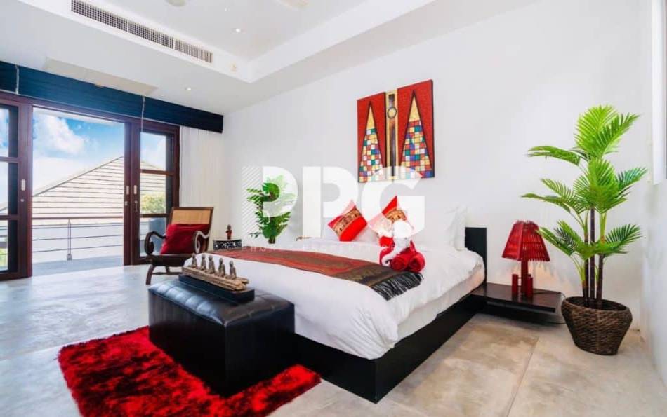 Phuket, 4 Bedrooms Bedrooms, ,5 BathroomsBathrooms,House,For Sale,2281