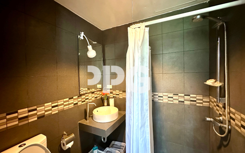 Phuket, 2 Bedrooms Bedrooms, ,21 BathroomsBathrooms,House,SOLD,2298