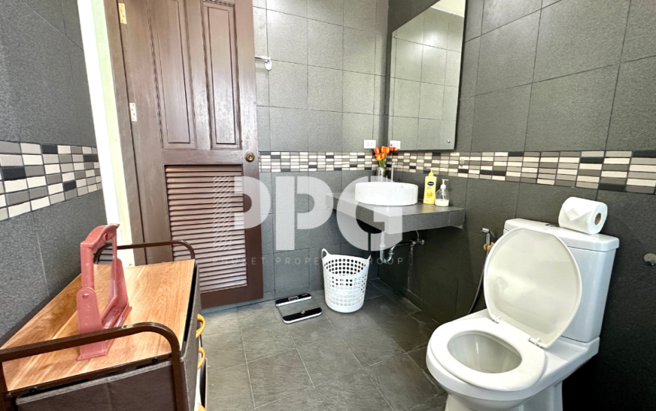 Phuket, 2 Bedrooms Bedrooms, ,21 BathroomsBathrooms,House,SOLD,2298