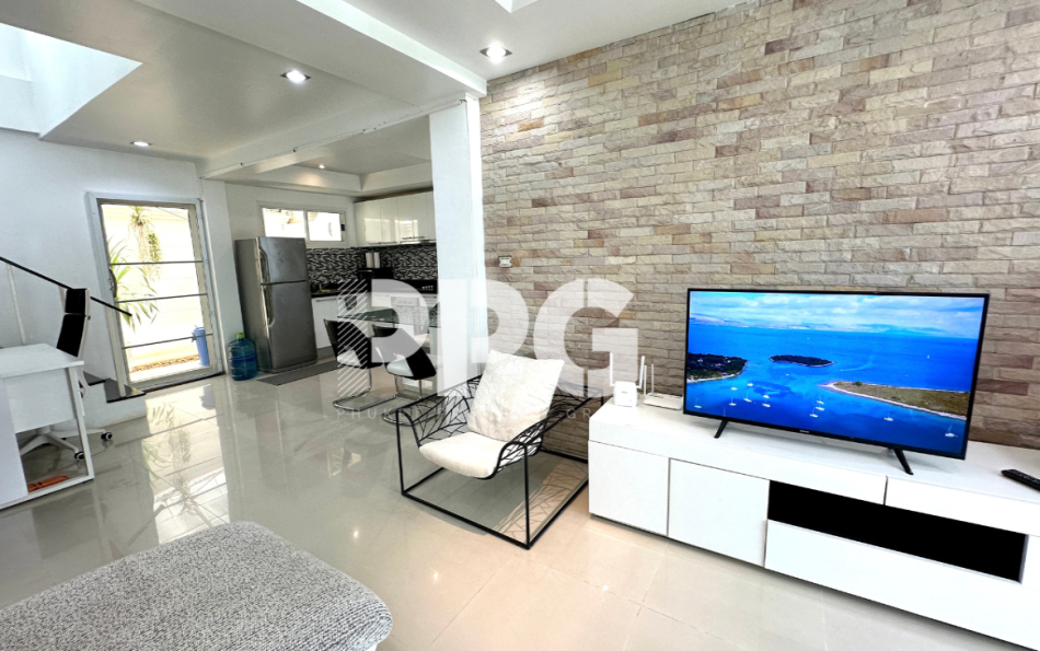 Phuket, 2 Bedrooms Bedrooms, ,21 BathroomsBathrooms,House,SOLD,2298