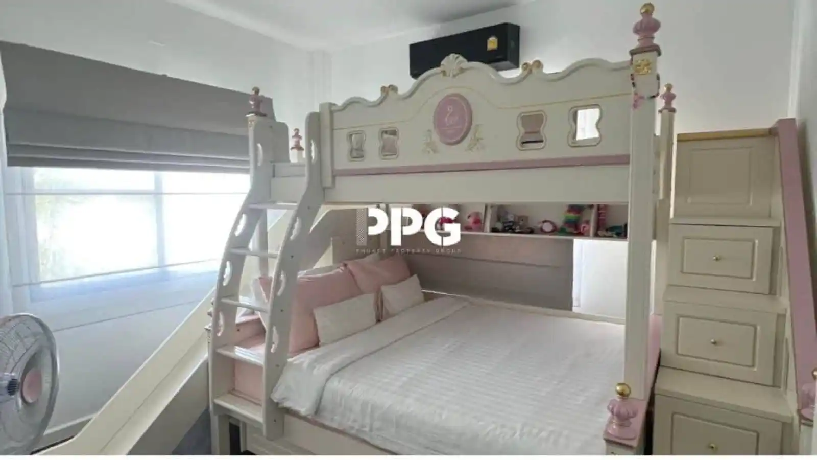 Phuket, 3 Bedrooms Bedrooms, ,3 BathroomsBathrooms,House,For Sale,2299