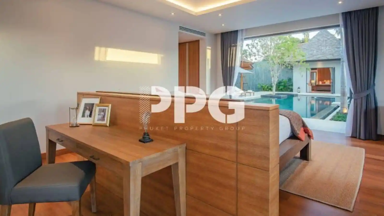 Phuket, 4 Bedrooms Bedrooms, ,5 BathroomsBathrooms,House,For Sale,2319