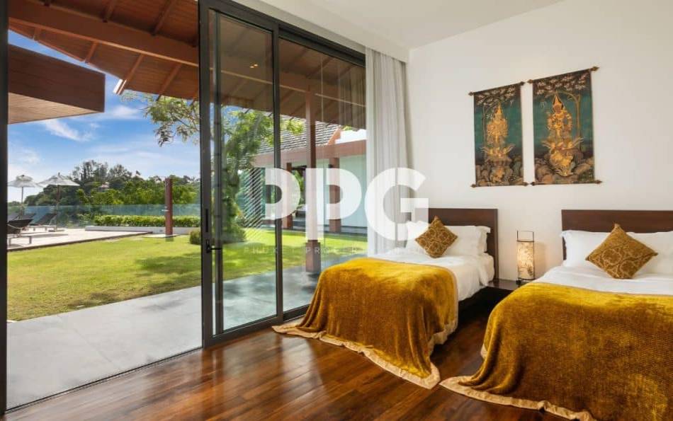 Phuket, 5 Bedrooms Bedrooms, ,6 BathroomsBathrooms,House,For Sale,2340