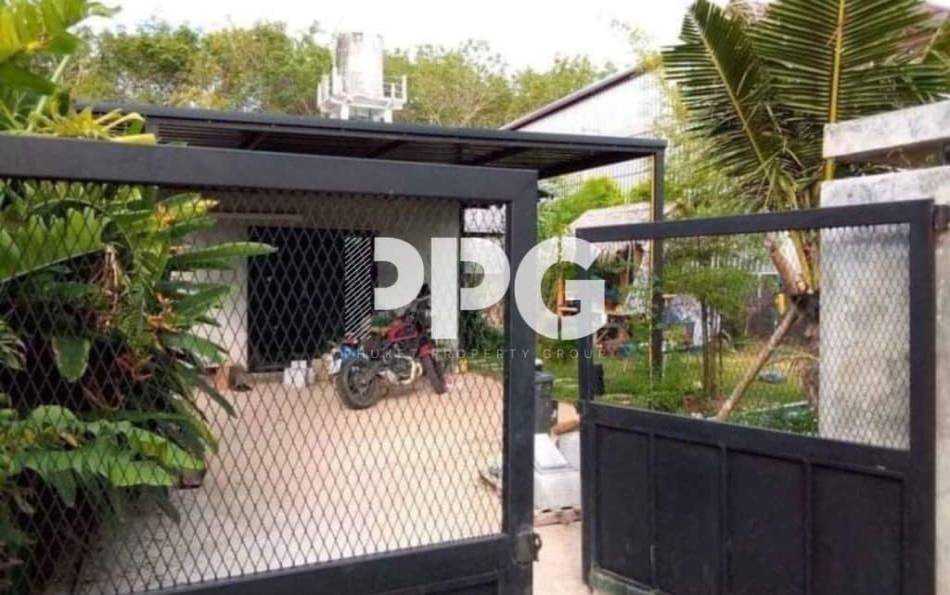 Phuket, 4 Bedrooms Bedrooms, ,3 BathroomsBathrooms,House,For Sale,2347