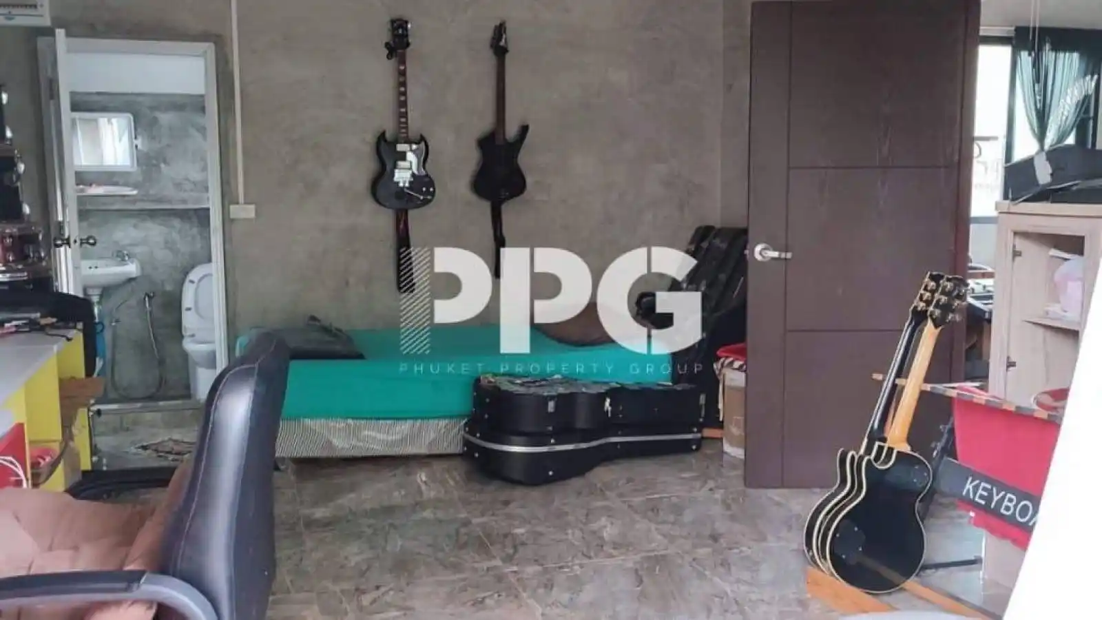 Phuket, 4 Bedrooms Bedrooms, ,3 BathroomsBathrooms,House,For Sale,2347