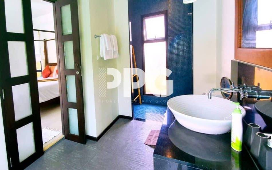 Phuket, 3 Bedrooms Bedrooms, ,3 BathroomsBathrooms,House,For Sale,2357