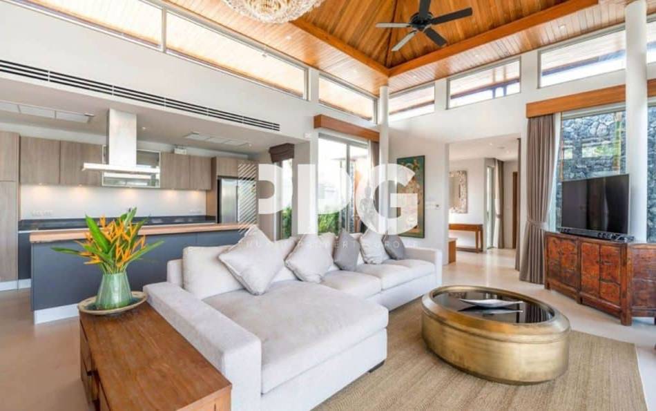 Phuket, 3 Bedrooms Bedrooms, ,4 BathroomsBathrooms,House,For Sale,2368