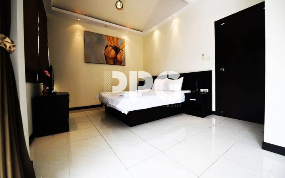 Phuket, 3 Bedrooms Bedrooms, ,3 BathroomsBathrooms,House,For Sale,2405