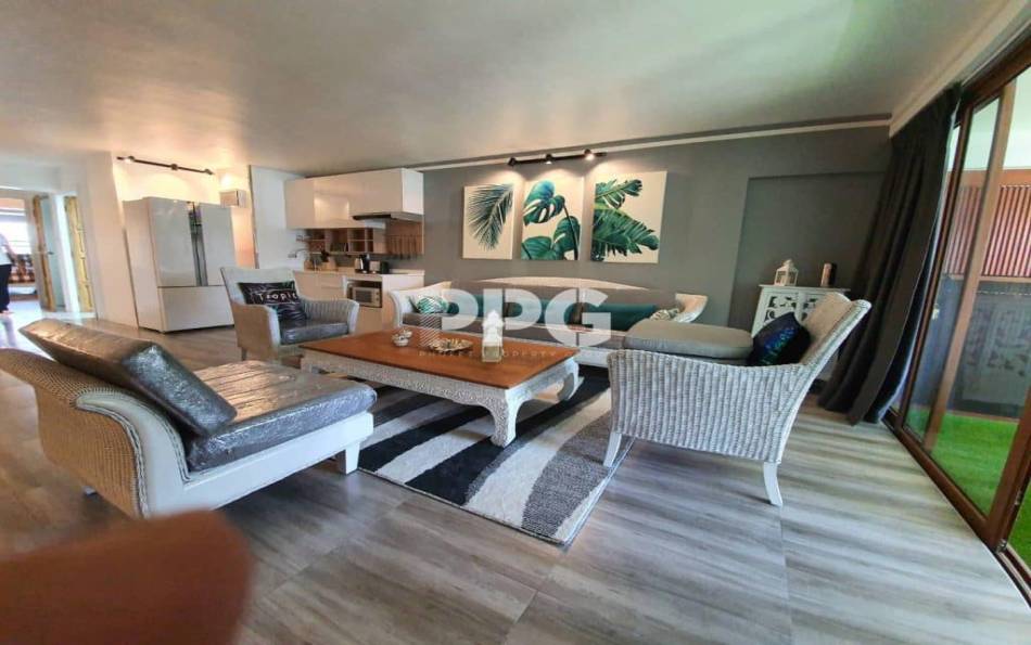 Phuket, 2 Bedrooms Bedrooms, ,2 BathroomsBathrooms,Condo,For Sale,2435