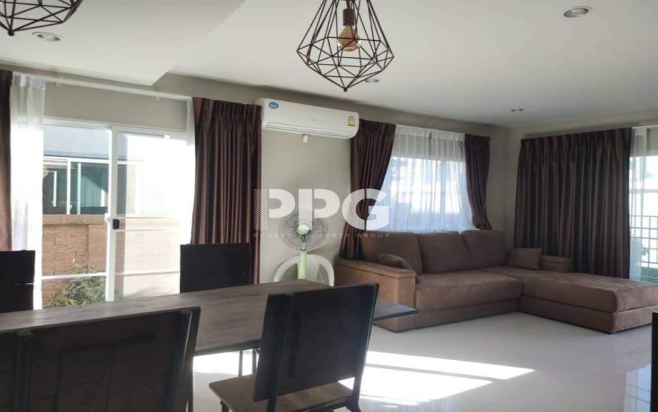 Phuket, 3 Bedrooms Bedrooms, ,2 BathroomsBathrooms,House,For Sale,2448