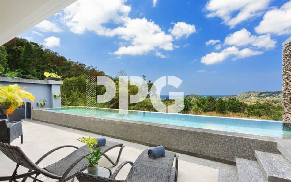 Phuket, 2 Bedrooms Bedrooms, ,2 BathroomsBathrooms,Condo,For Sale,2451