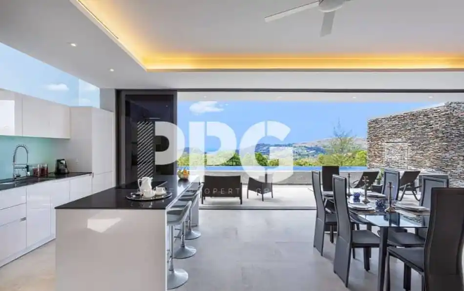 Phuket, 2 Bedrooms Bedrooms, ,2 BathroomsBathrooms,Condo,For Sale,2451