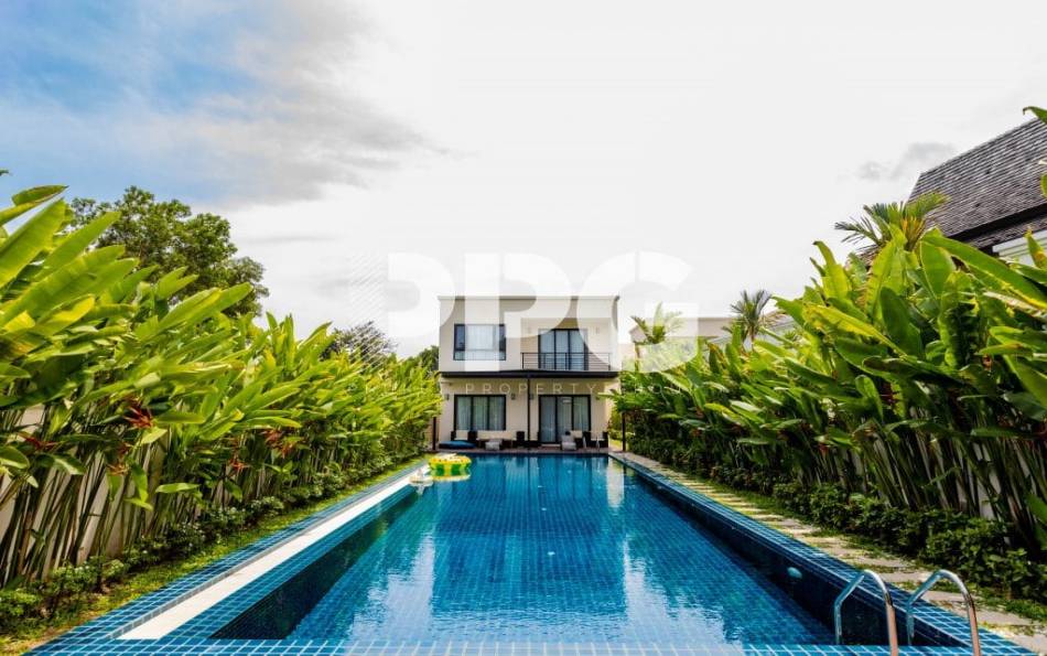 Phuket, 3 Bedrooms Bedrooms, ,3 BathroomsBathrooms,House,For Sale,2479