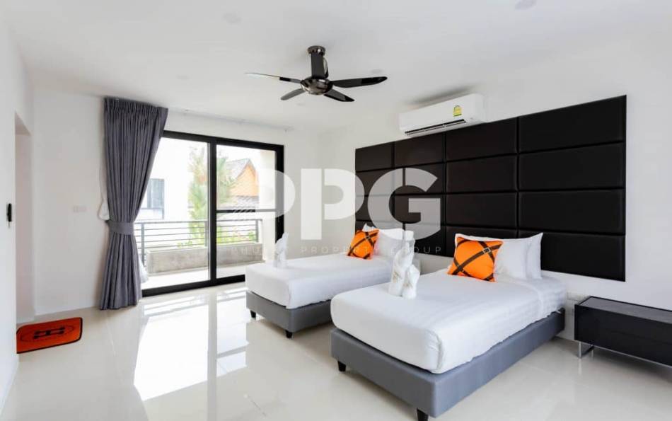 Phuket, 3 Bedrooms Bedrooms, ,3 BathroomsBathrooms,House,For Sale,2479