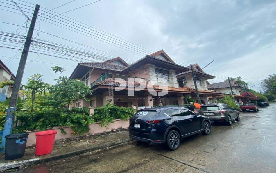 Phuket, 3 Bedrooms Bedrooms, ,3 BathroomsBathrooms,House,For Sale,2481