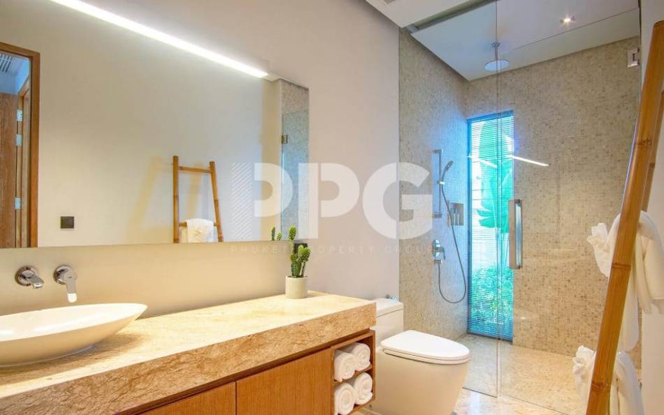 Phuket, 3 Bedrooms Bedrooms, ,3 BathroomsBathrooms,House,For Sale,2500