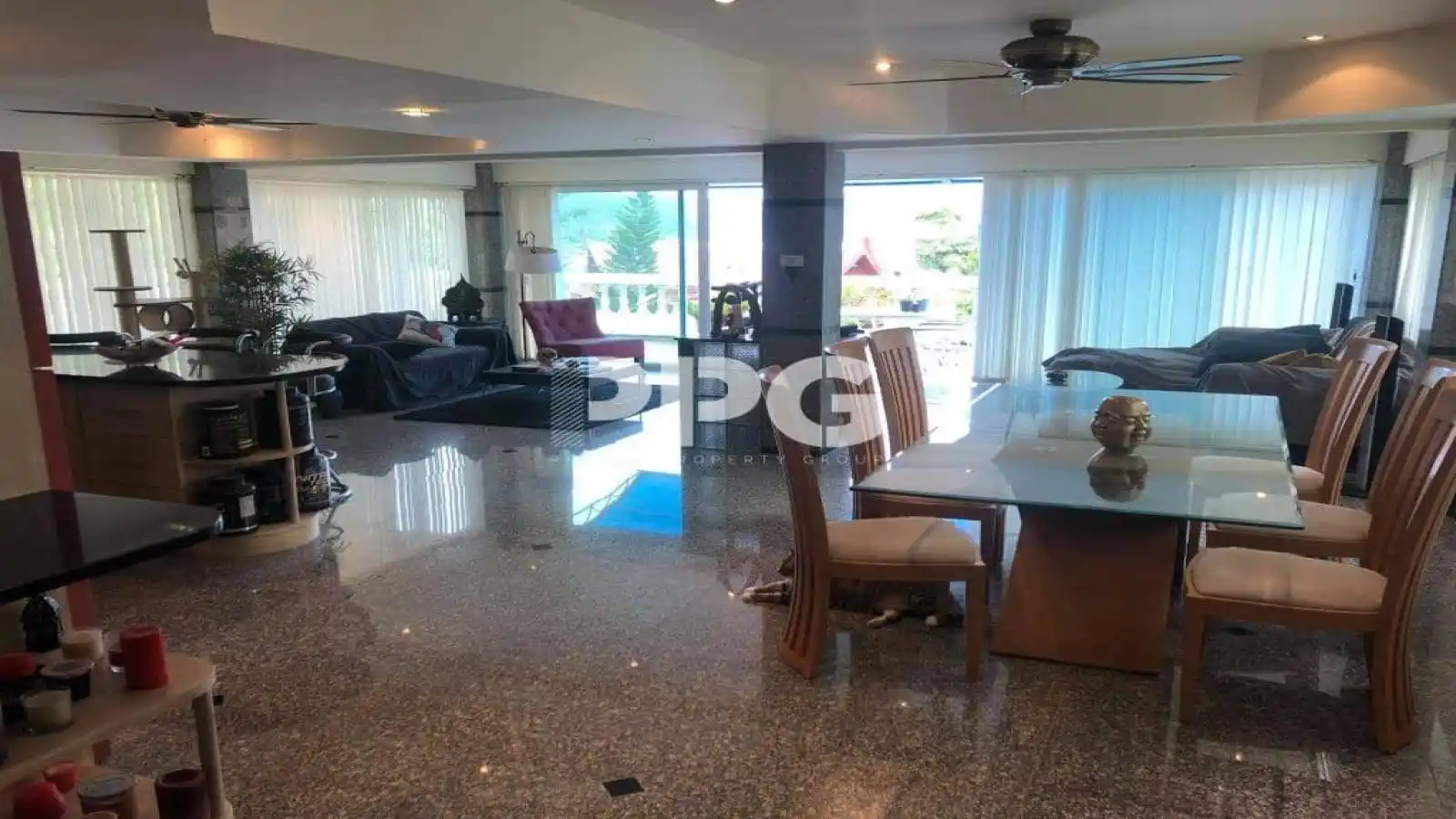Phuket, 2 Bedrooms Bedrooms, ,2 BathroomsBathrooms,Condo,For Sale,2513