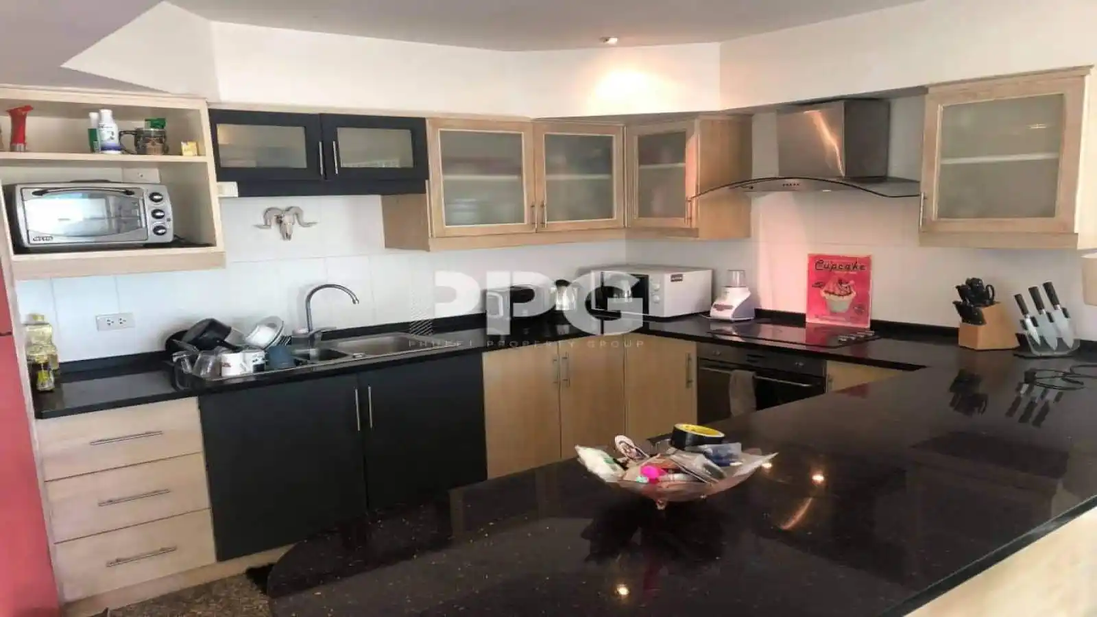 Phuket, 2 Bedrooms Bedrooms, ,2 BathroomsBathrooms,Condo,For Sale,2513