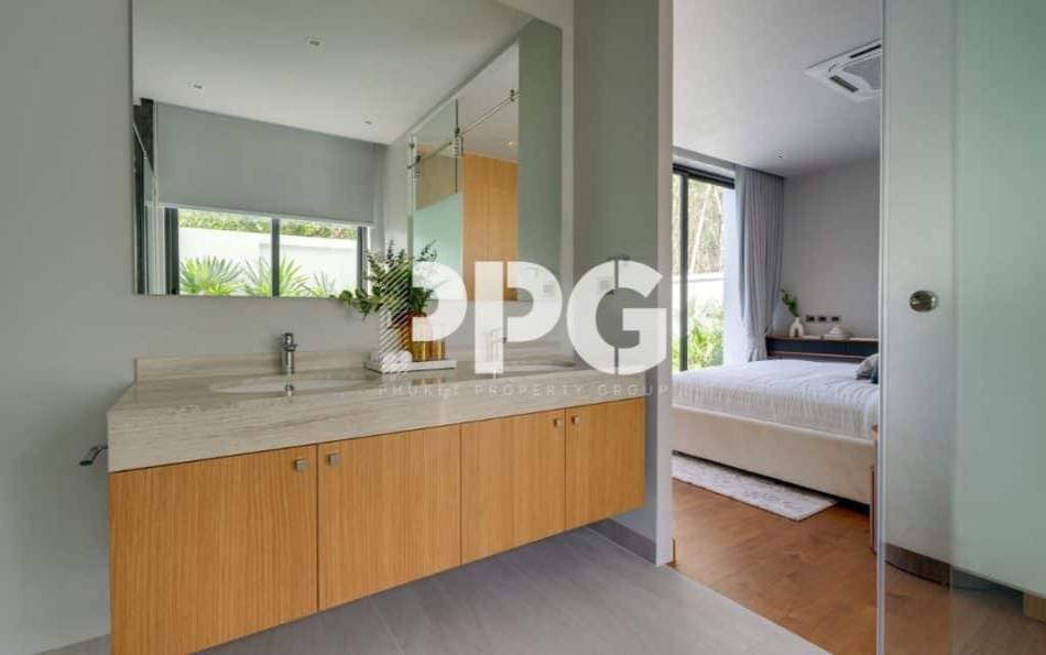 Phuket, 3 Bedrooms Bedrooms, ,3 BathroomsBathrooms,House,For Sale,2516