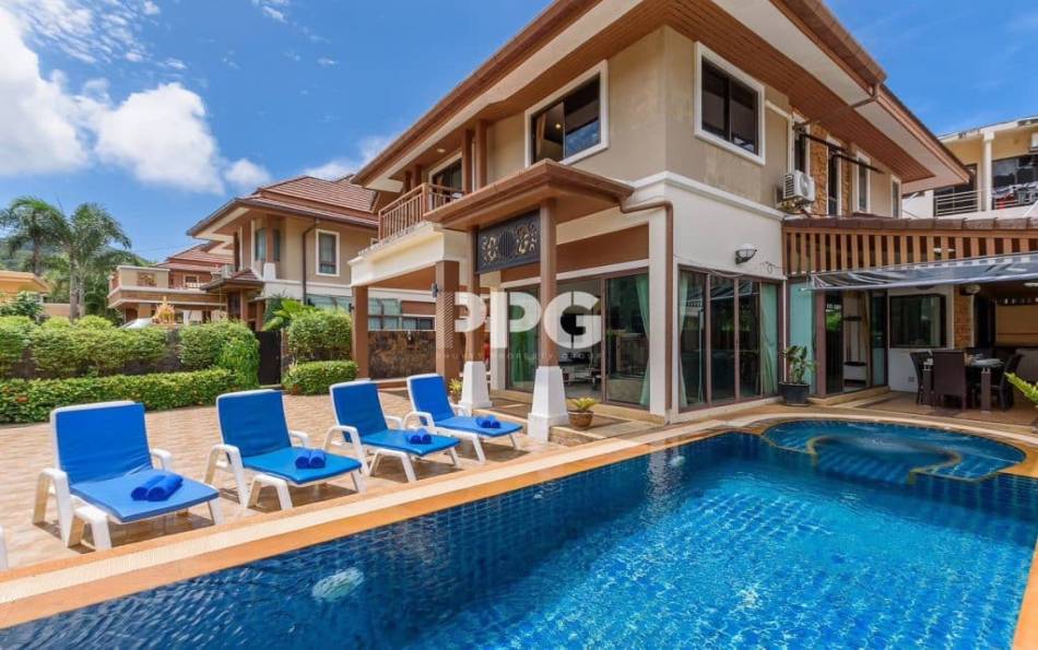 Phuket, 4 Bedrooms Bedrooms, ,3 BathroomsBathrooms,House,For Sale,2543