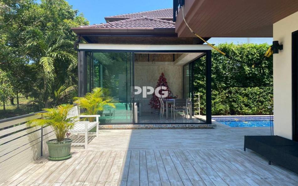 Phuket, 3 Bedrooms Bedrooms, ,3 BathroomsBathrooms,House,For Sale,2551