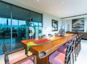 Phuket, 7 Bedrooms Bedrooms, ,5 BathroomsBathrooms,House,For Sale,2556 Phuket, 7 Bedrooms Bedrooms, ,5 BathroomsBathrooms,House,For Sale,2556