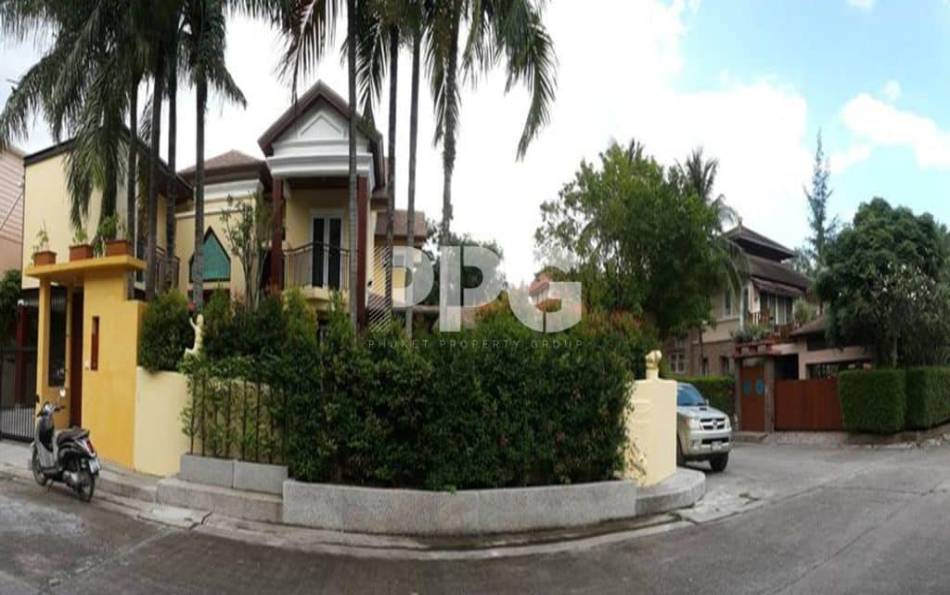 Phuket, 4 Bedrooms Bedrooms, ,5 BathroomsBathrooms,House,For Sale,2561