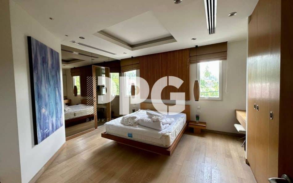 Phuket, 2 Bedrooms Bedrooms, ,2 BathroomsBathrooms,Condo,For Sale,2580