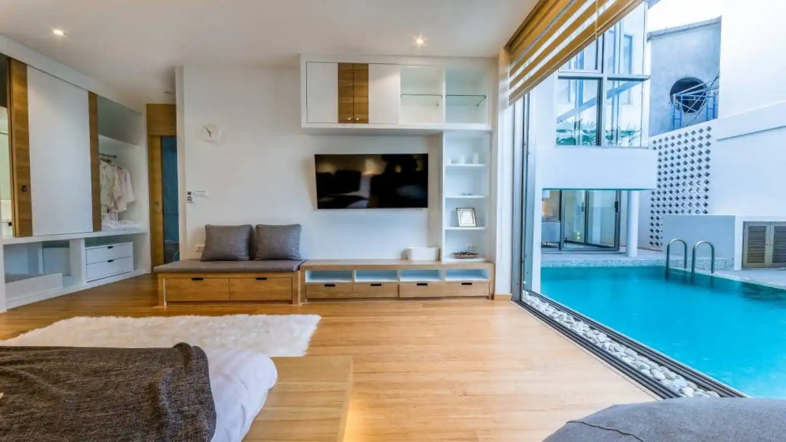 Phuket, 3 Bedrooms Bedrooms, ,4 BathroomsBathrooms,House,For Sale,2582