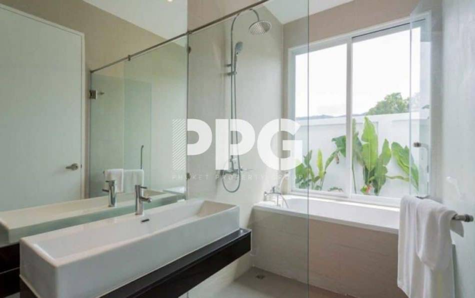 Phuket, 3 Bedrooms Bedrooms, ,2 BathroomsBathrooms,House,For Sale,2593