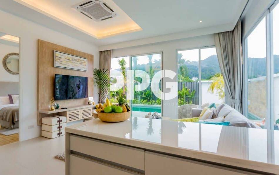 Phuket, 3 Bedrooms Bedrooms, ,2 BathroomsBathrooms,House,For Sale,2593