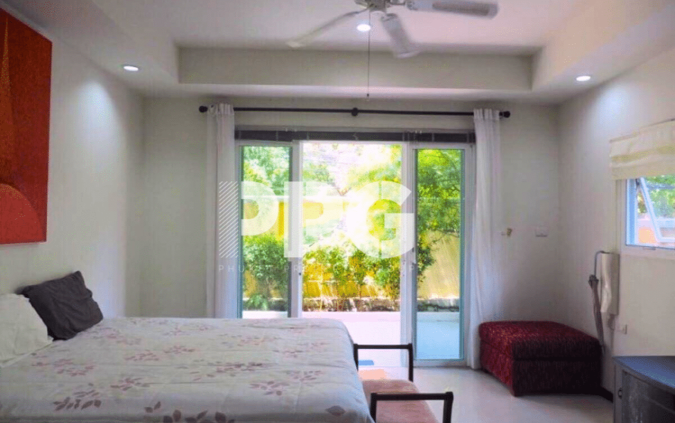 Phuket, 4 Bedrooms Bedrooms, ,4 BathroomsBathrooms,House,For Sale,2598