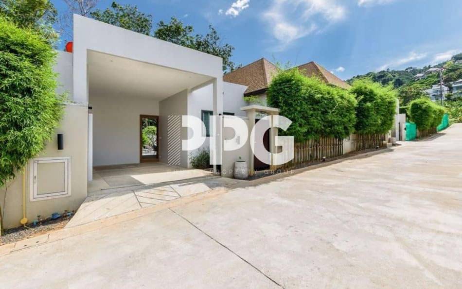 Phuket, 2 Bedrooms Bedrooms, ,3 BathroomsBathrooms,House,For Sale,2600