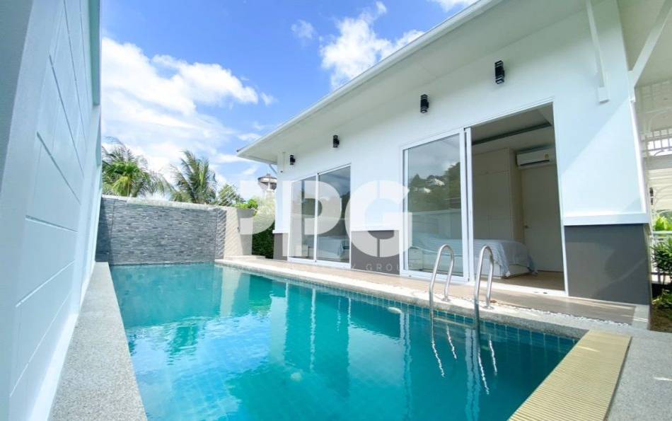 Phuket, 3 Bedrooms Bedrooms, ,3 BathroomsBathrooms,House,For Sale,2634